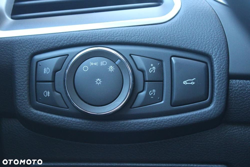 Ford S-Max - 35