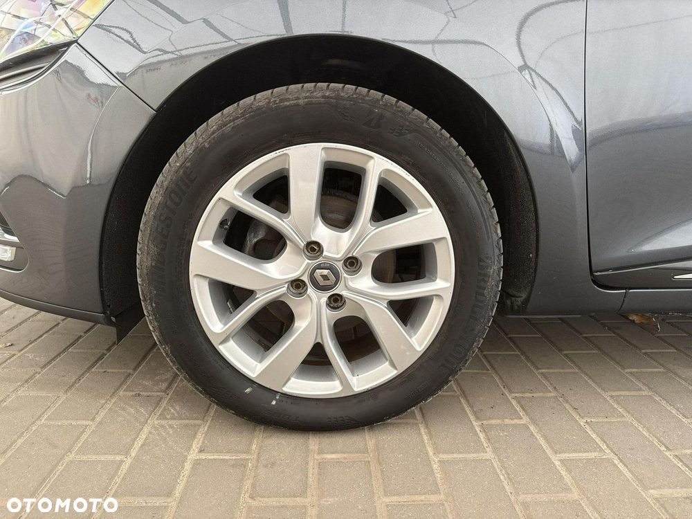 Renault Clio - 20