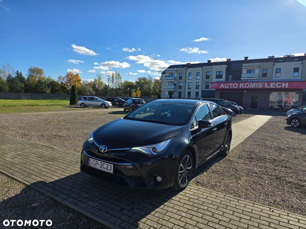 Toyota Avensis 2.0 Prestige MS - 1