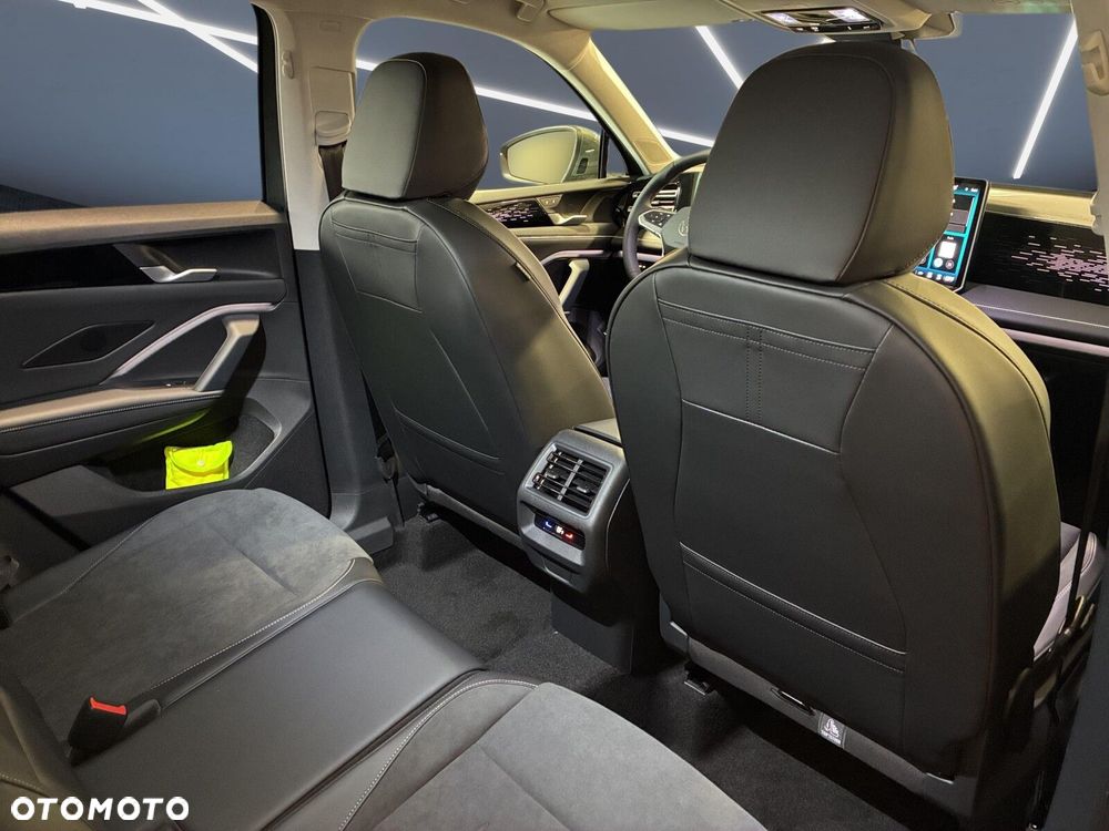 Volkswagen Tiguan - 29