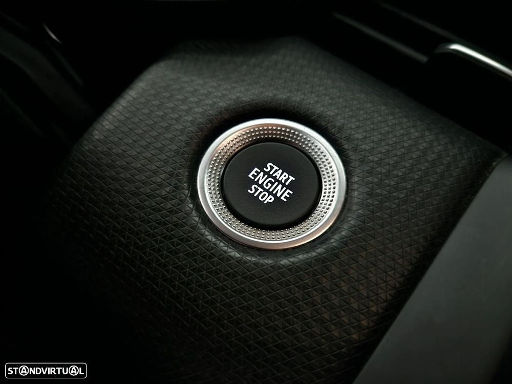 Renault Clio 1.0 TCe Exclusive - 15