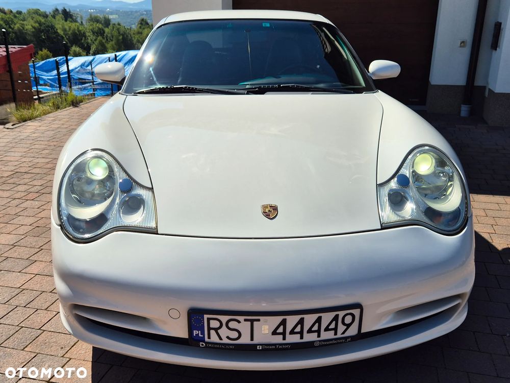 Porsche 911 - 28