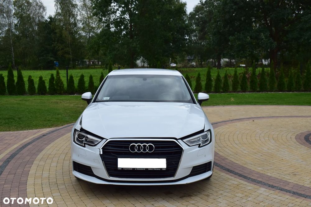 Audi A3 Sportback 35 TFSI S tronic - 2
