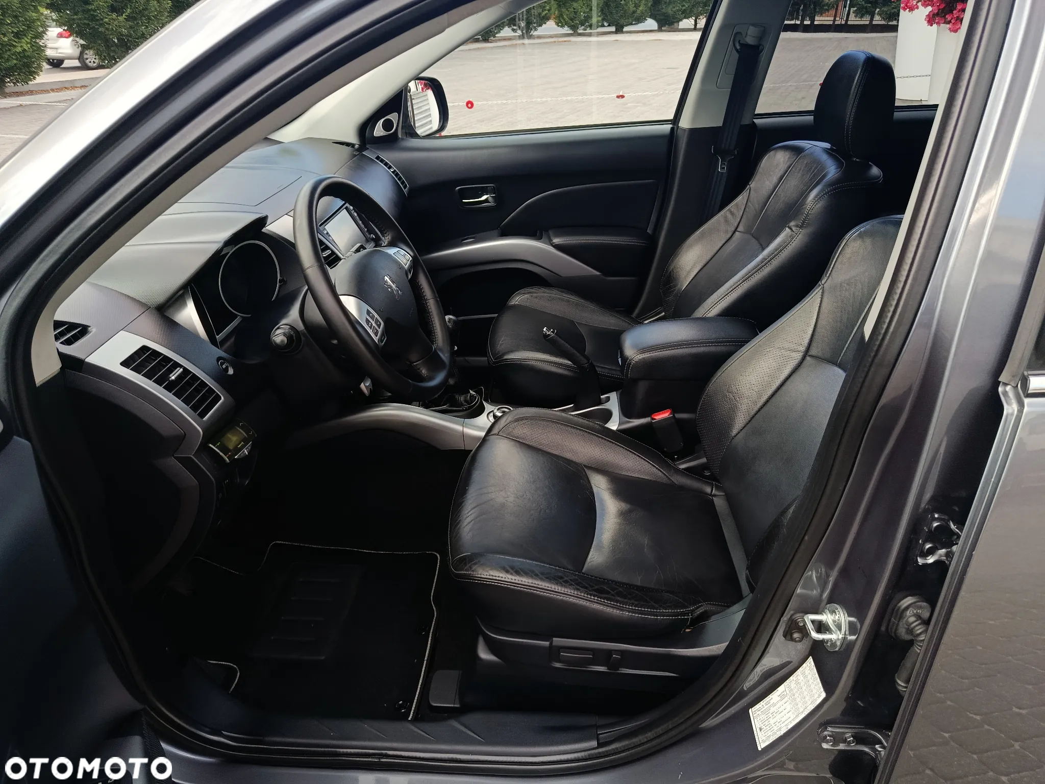 Peugeot 4007 HDI FAP 7-Sitzer Platinum - 15