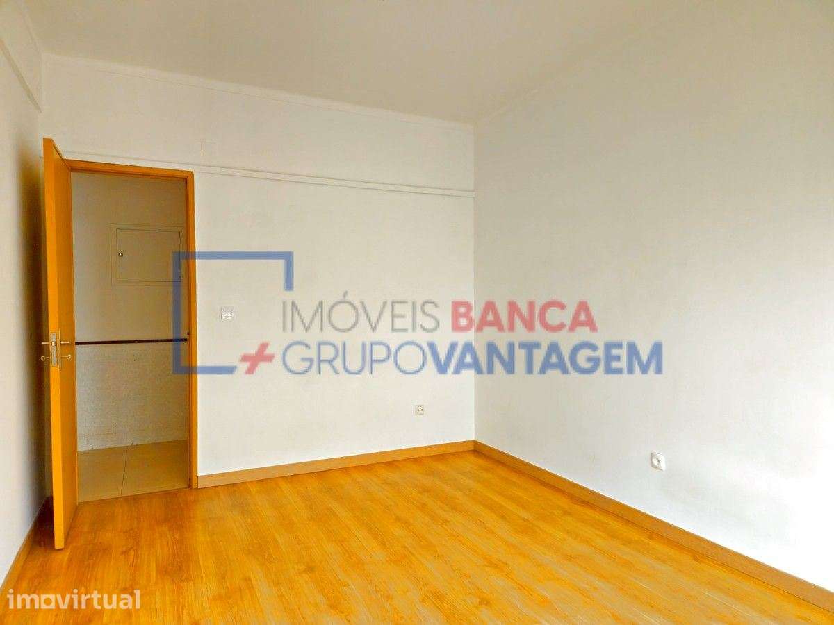 Apartamento T2 no Alto do Seixalinho  Barreiro | Excelente Localização - Grande imagem: 2/23