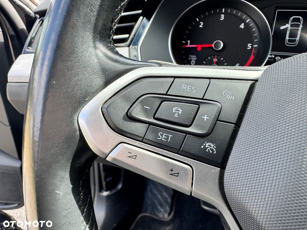 Volkswagen Passat 2.0 TDI EVO Elegance DSG - 28