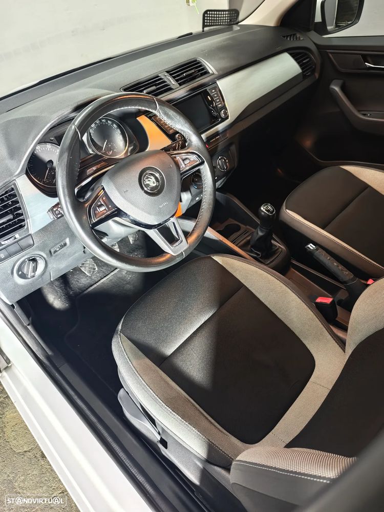 Skoda Fabia 1.0 TSI Cool Edition - 9