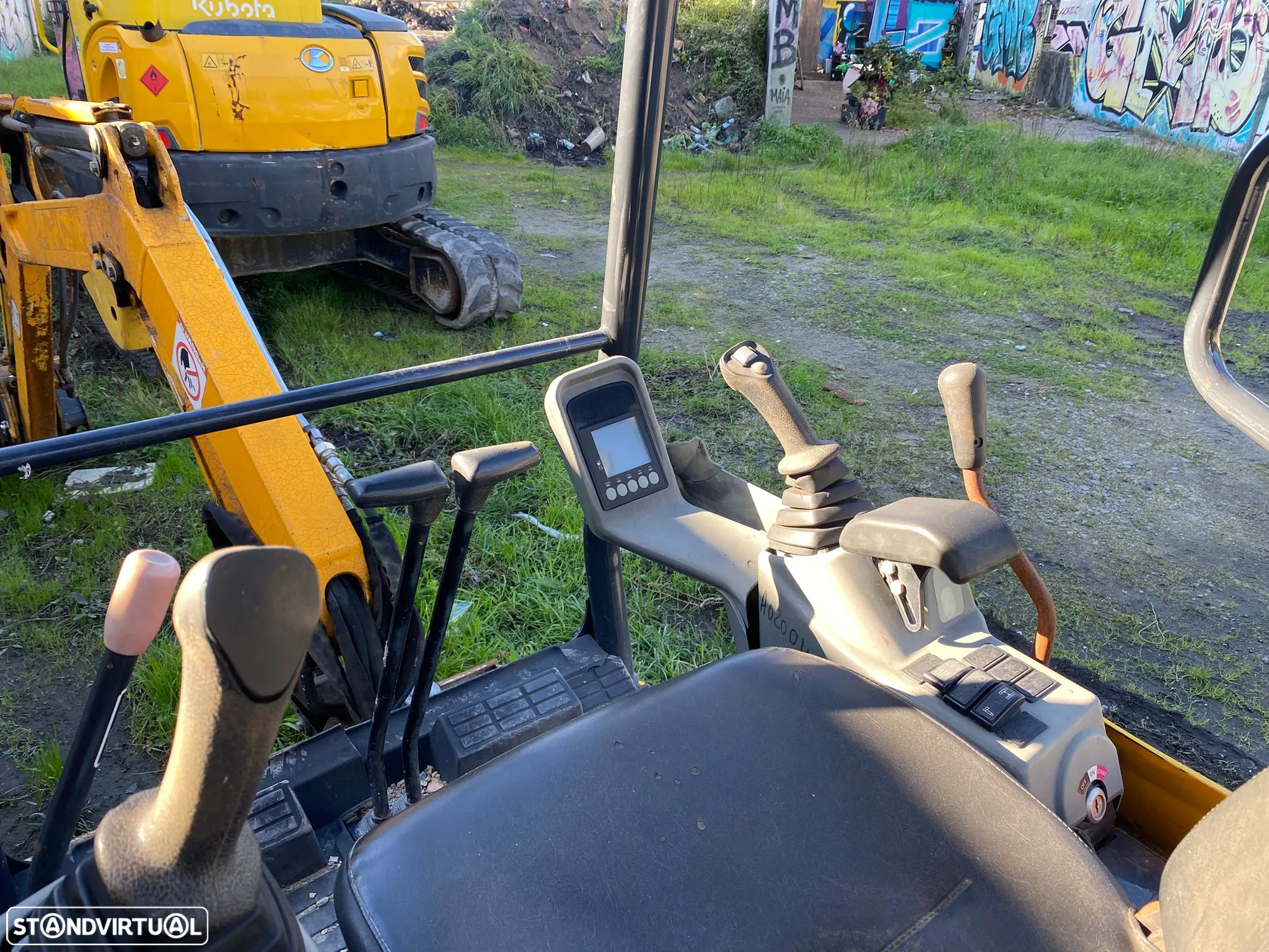 Yanmar SV18 - 6