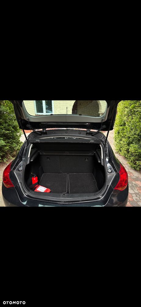 Opel Astra 1.4 Turbo - 9