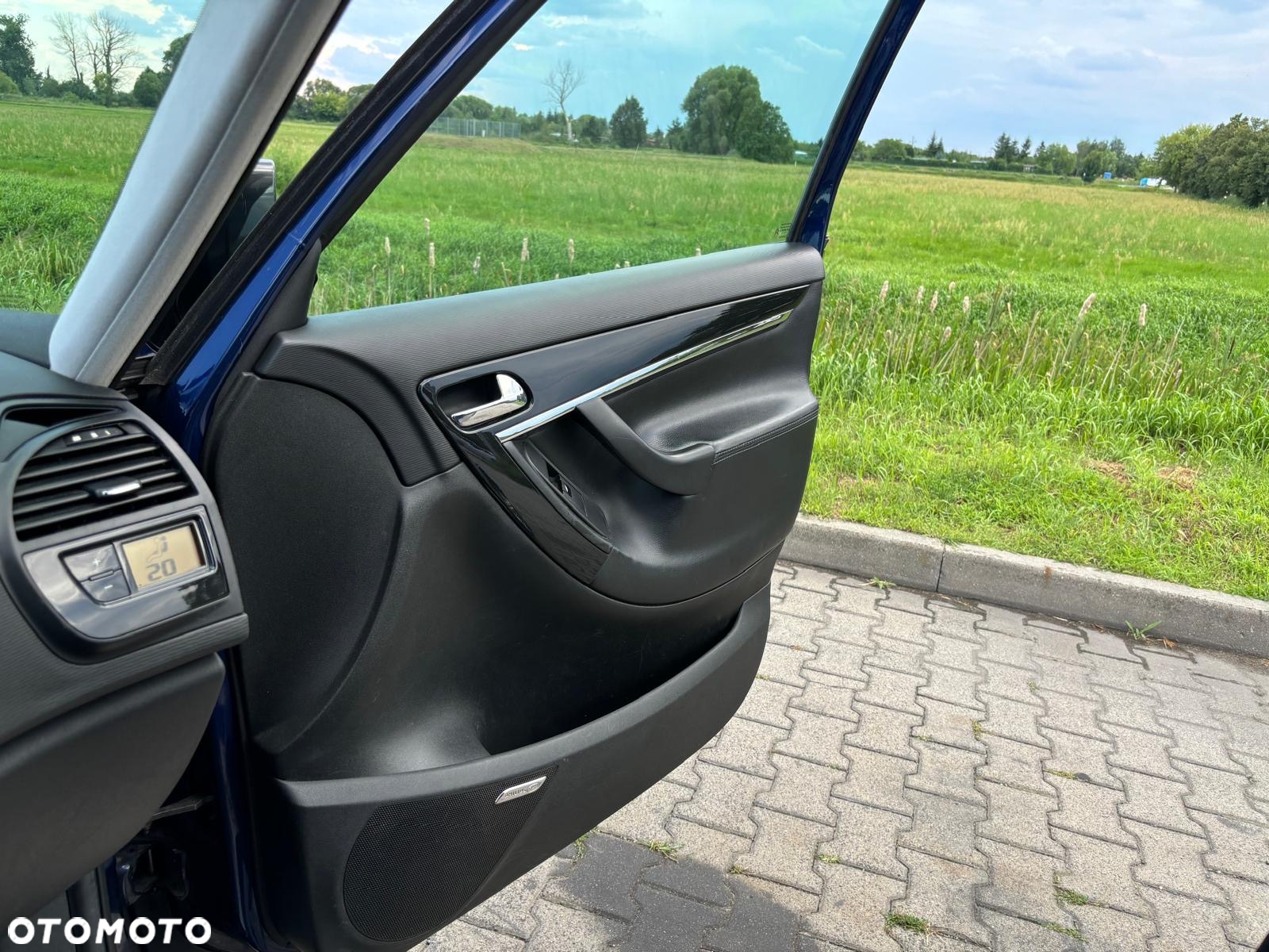 Citroën C4 Grand Picasso 2.0i Exclusive MCP - 9