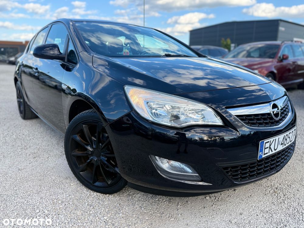 Opel Astra 1.4 Turbo Color Edition - 18