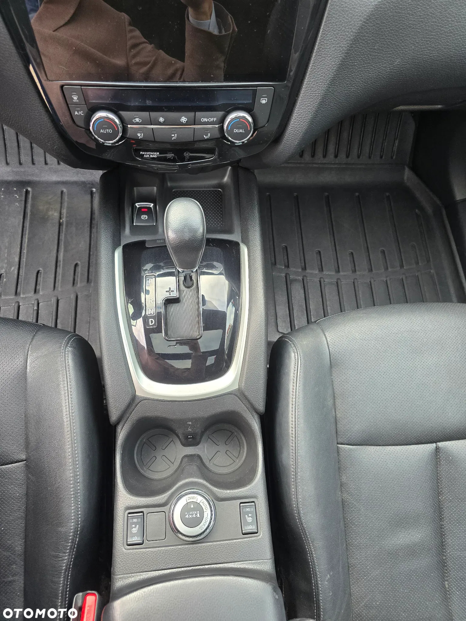 Nissan X-Trail 2.0 dCi Tekna 4WD Xtronic - 13