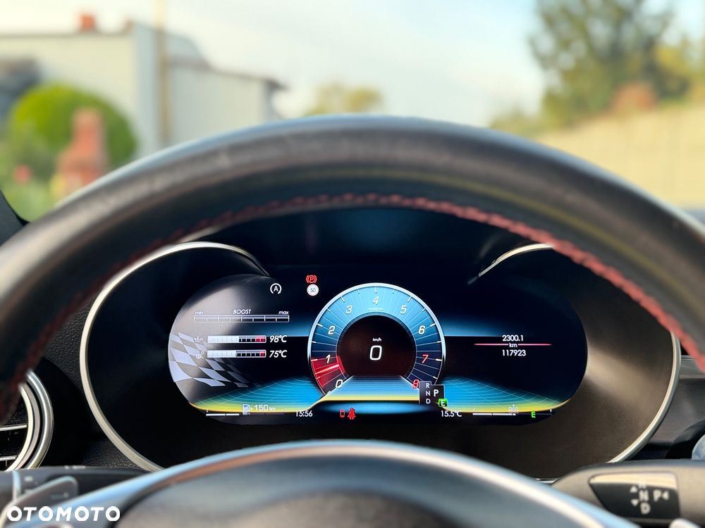 Mercedes-Benz Klasa C AMG 43 4Matic 9G-TRONIC - 11