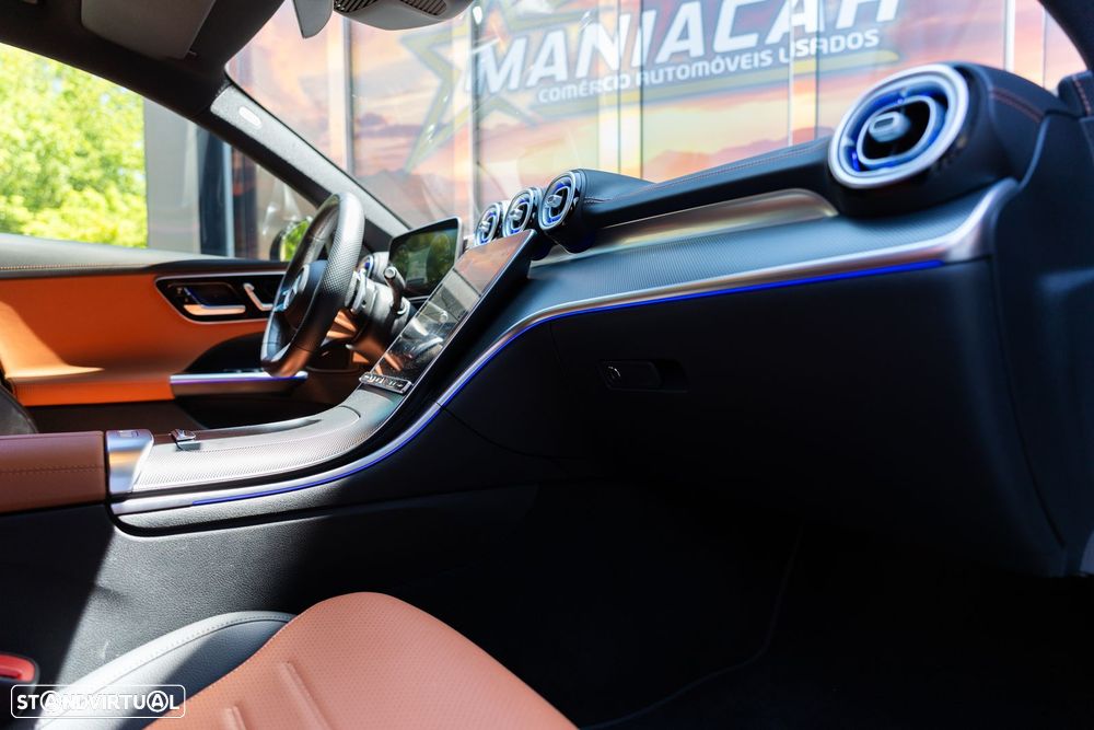 Mercedes-Benz C 300 e AMG Line - 32