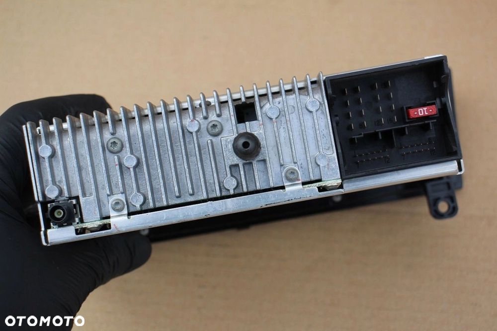 Radio BMW BUSINESS CD e90 e91 e92 e93 e87 e82 e88 6962296 - 6