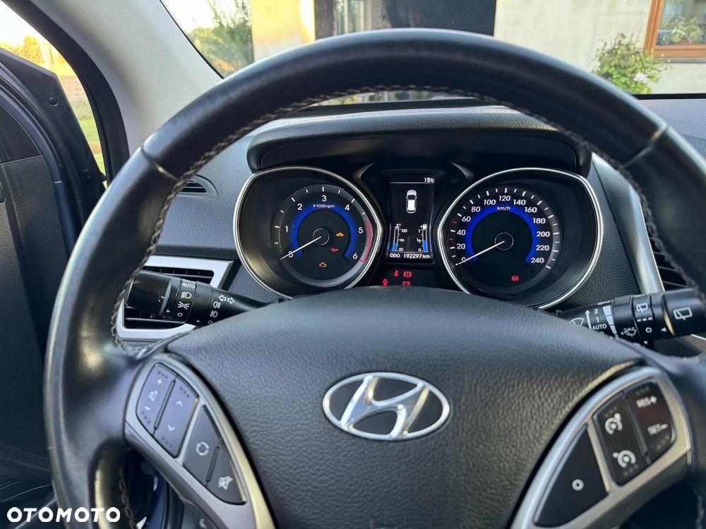 Hyundai i30 - 20