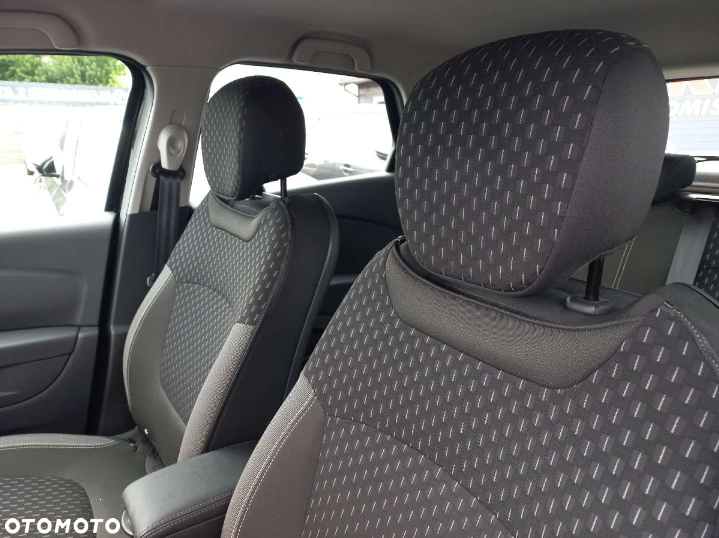 Renault Captur - 15