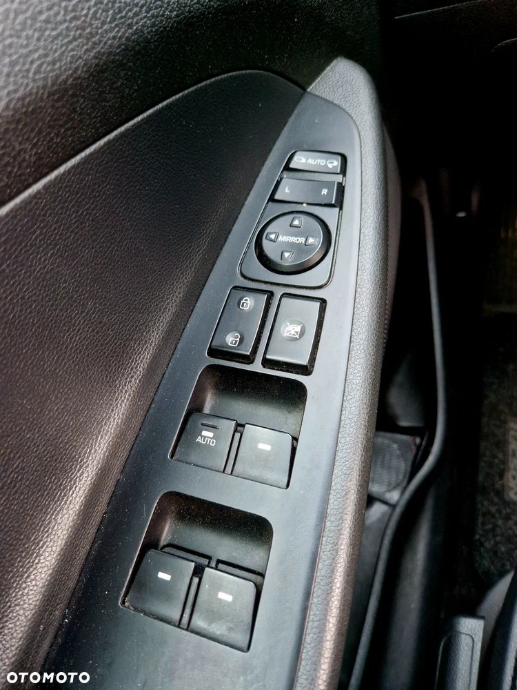 Hyundai Tucson 1.6 GDI BlueDrive Classic 2WD - 28