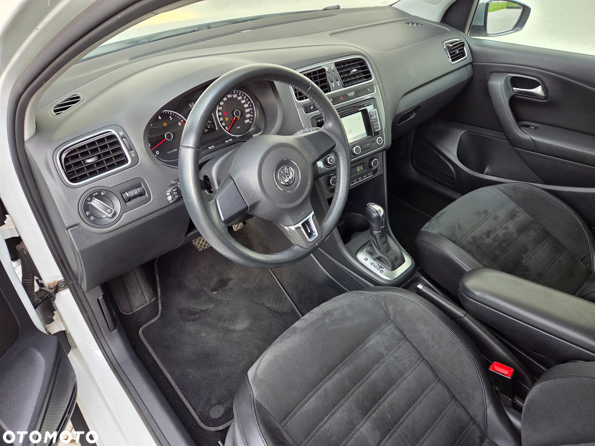 Volkswagen Polo - 7