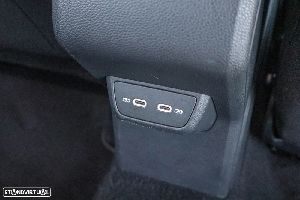 VW Taigo 1.0 TSI Urban - 21