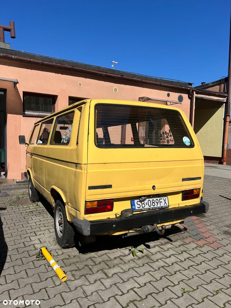 Volkswagen Transporter - 3