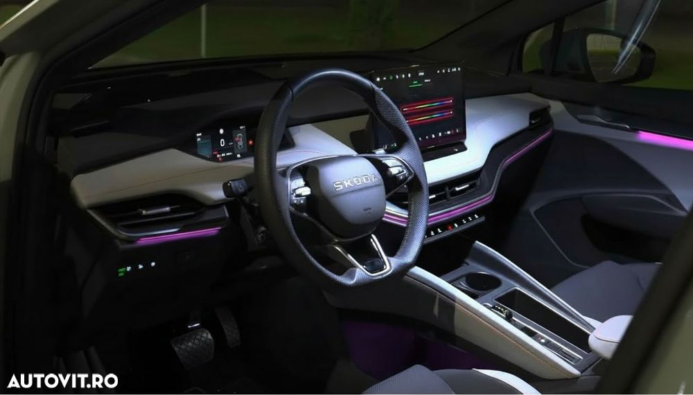 Skoda Elroq 85 - 12