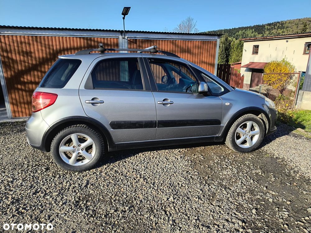 Suzuki SX4 1.6 GLX / Comfort - 16