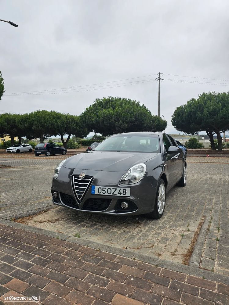 Alfa Romeo Giulietta 2.0 JTDM Exclusive TCT - 2