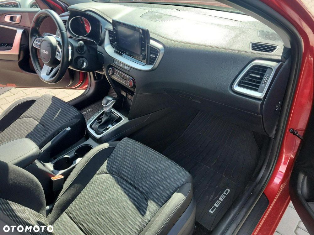 Kia Ceed 1.5 T-GDI M DCT - 20