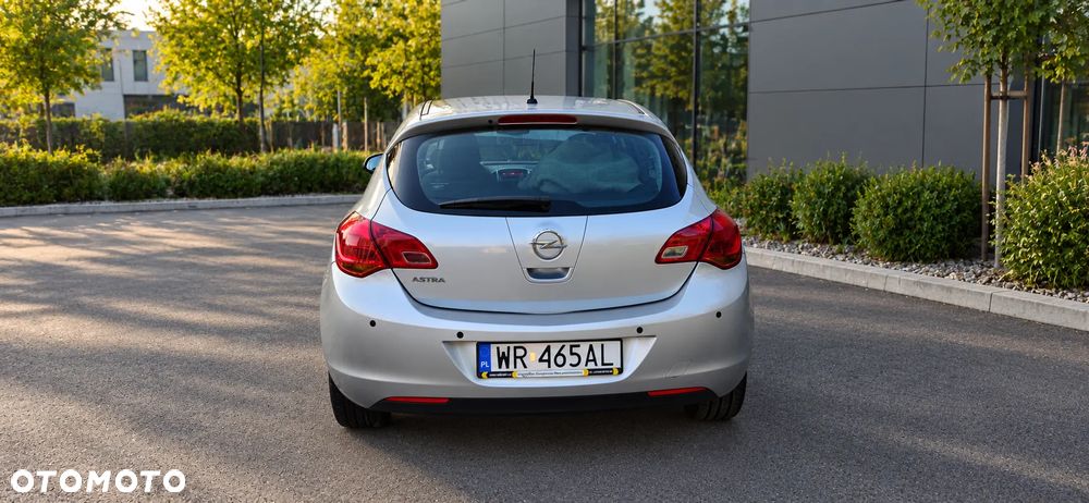 Opel Astra - 6