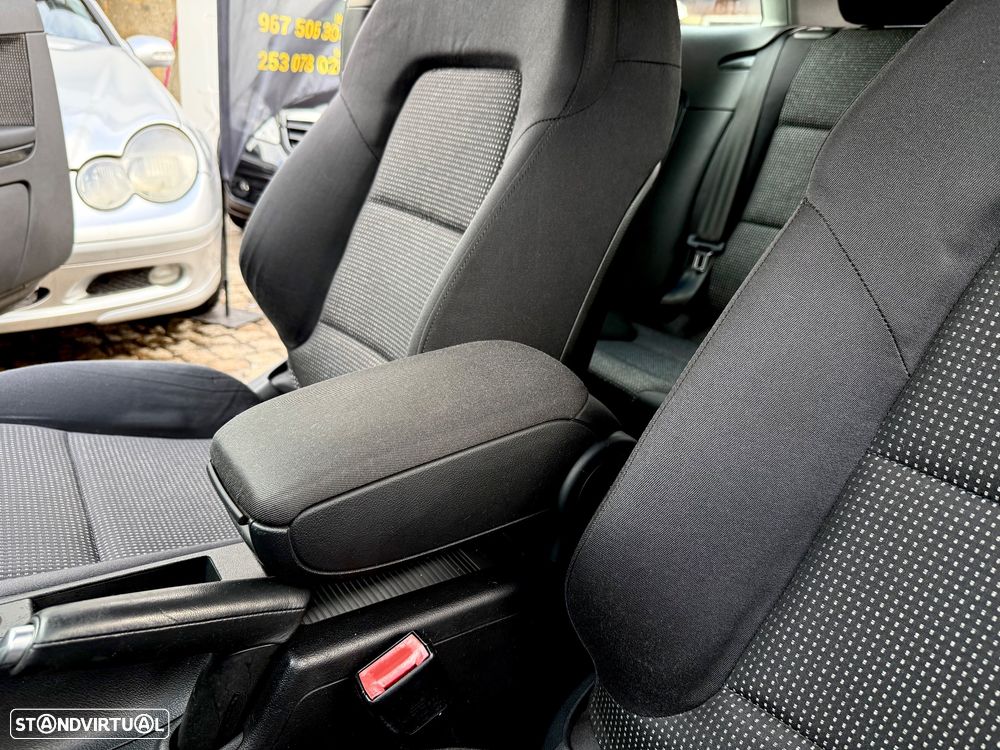 Audi A3 2.0 TDI S-line - 41