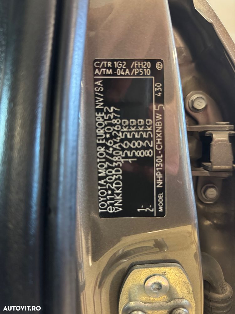 Toyota Yaris ver-1-5-vvt--i-hsd-sol - 21