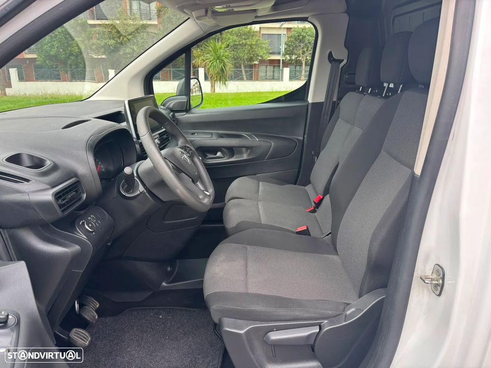 Opel Combo Cargo 3 LUG - LONGA - AC - IVA DEDUTÍVEL - 25