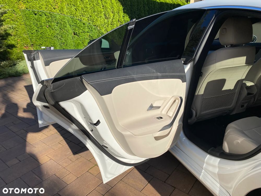 Mercedes-Benz CLA 250 4-Matic 7G-DCT - 31