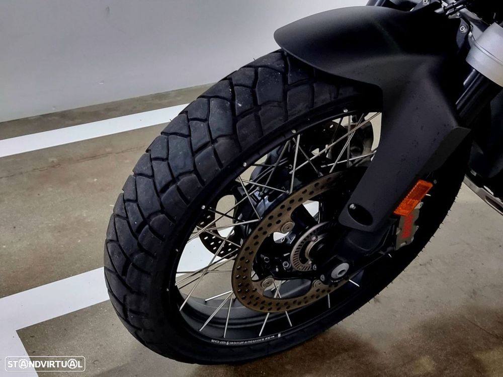 BMW R 1300 GS 1300 GS - 13