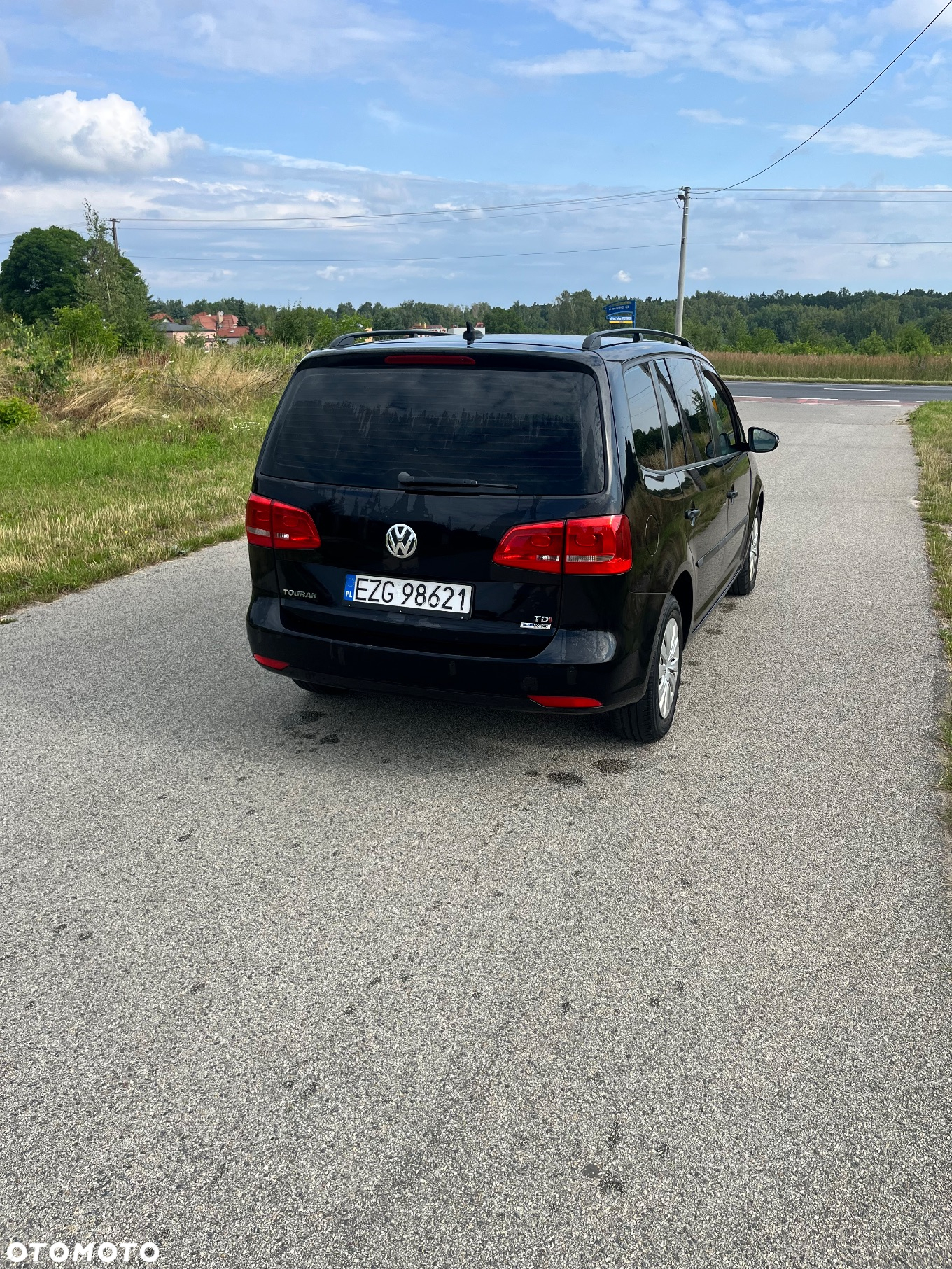 Volkswagen Touran 1.6 TDI DPF BlueMot Comfortline - 5