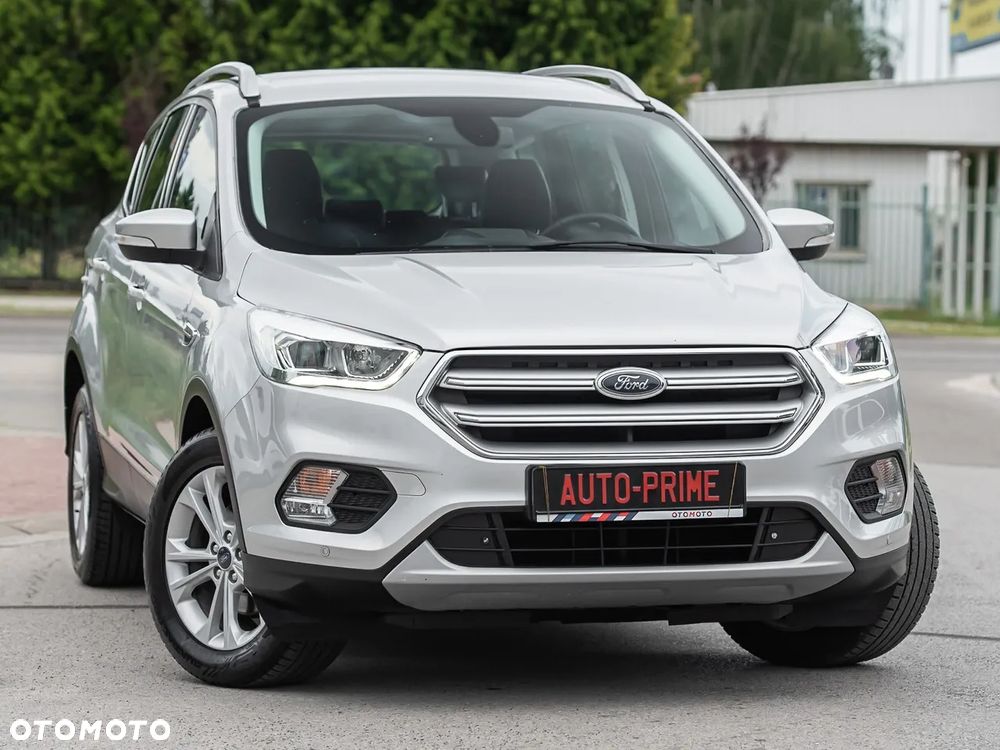 Ford Kuga - 2