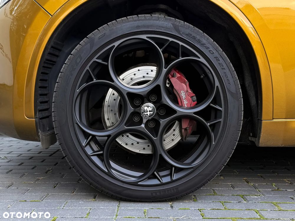 Alfa Romeo Stelvio 2.9 V6 Bi-Turbo Quadrifoglio Q4 - 7