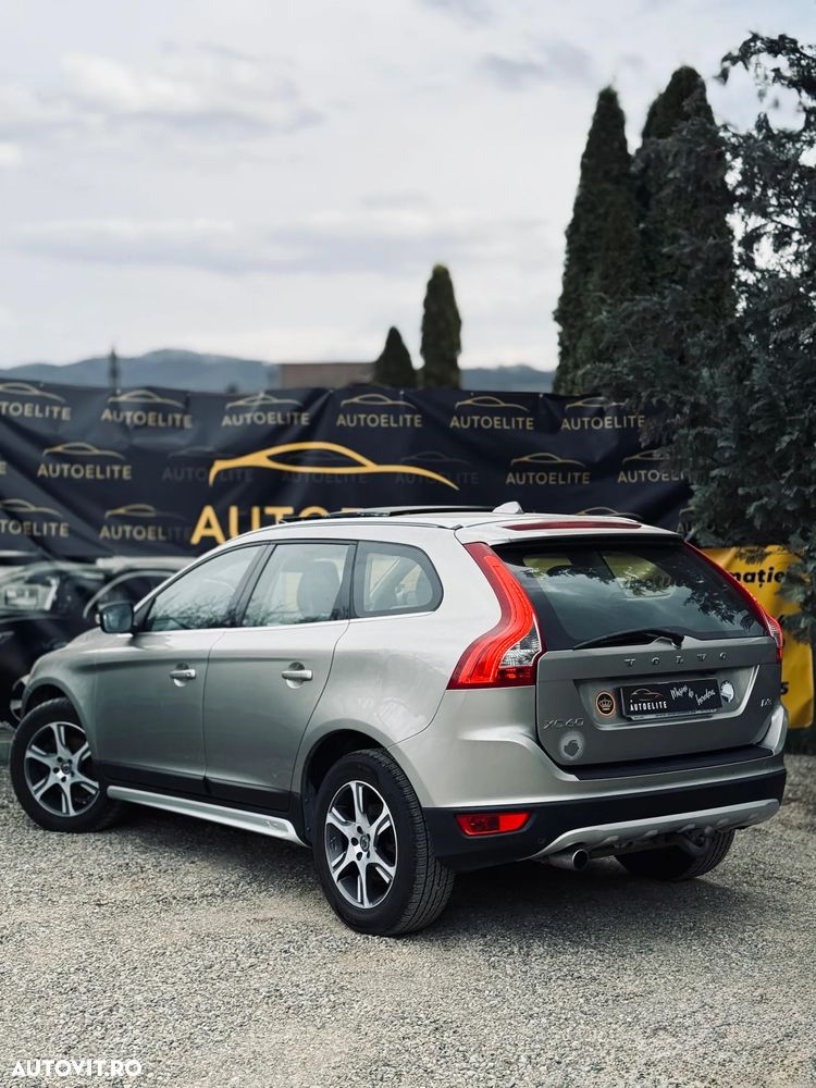 Volvo XC 60 D3 Summum - 5