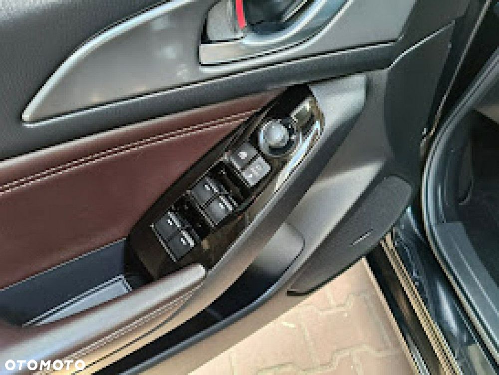 Mazda 3 SKYACTIV-G 120 Sports-Line - 18