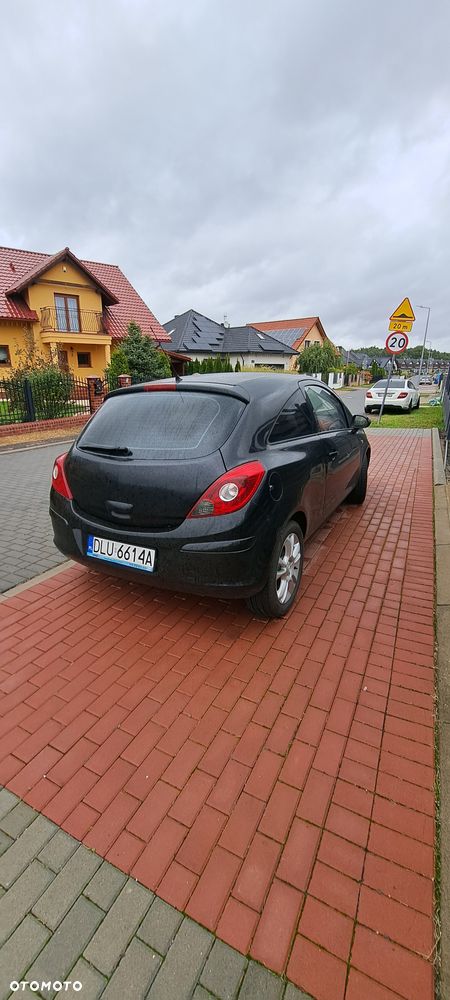 Opel Corsa - 4