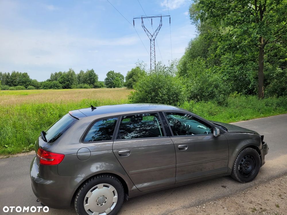 Audi A3 1.8 TFSI Sportback S tronic S line Sportpaket - 8