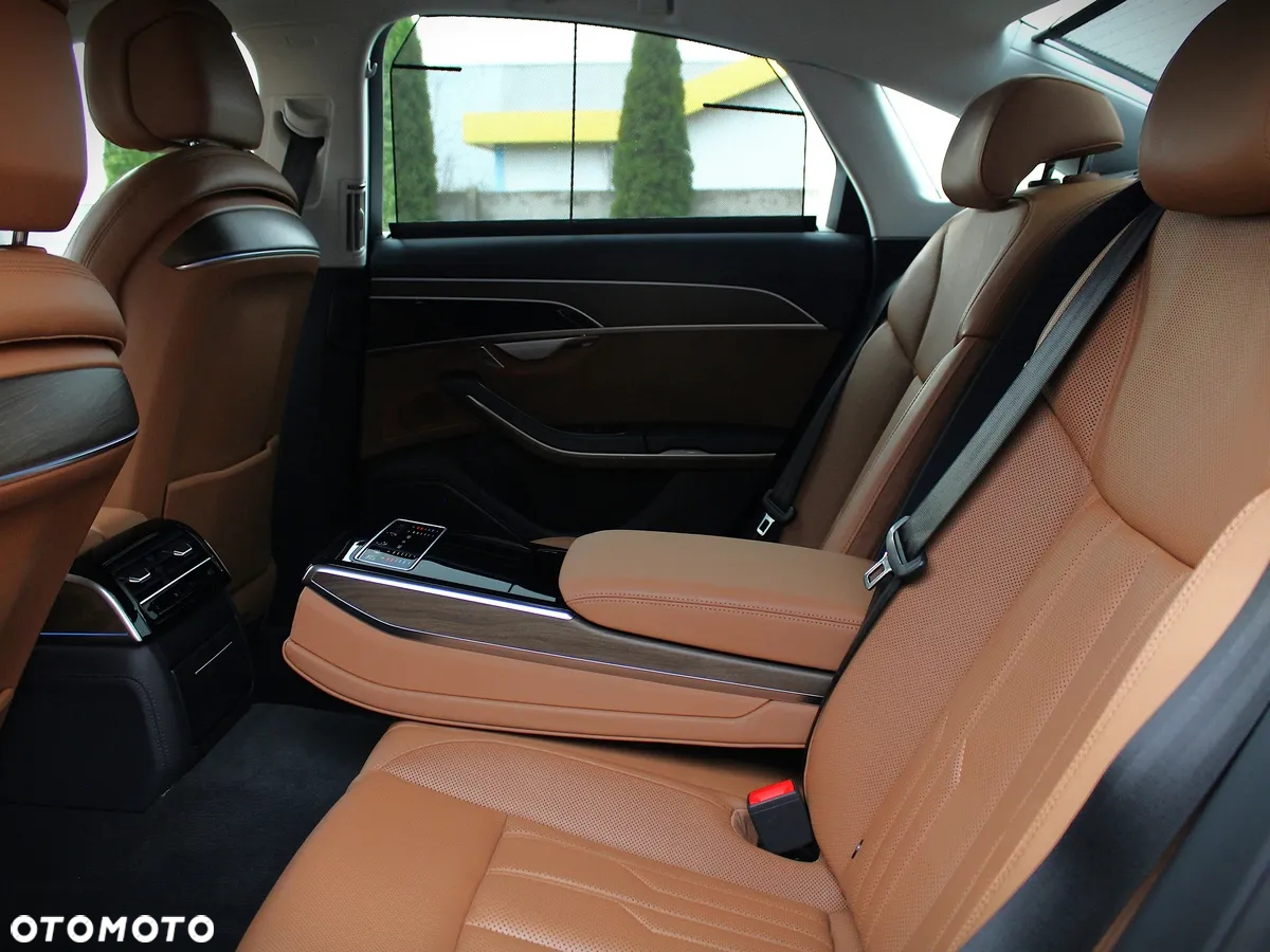 Audi A8 - 20