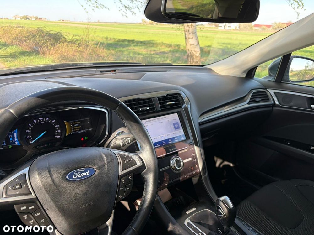 Ford Mondeo 2.0 Hybrid Titanium GPF - 20