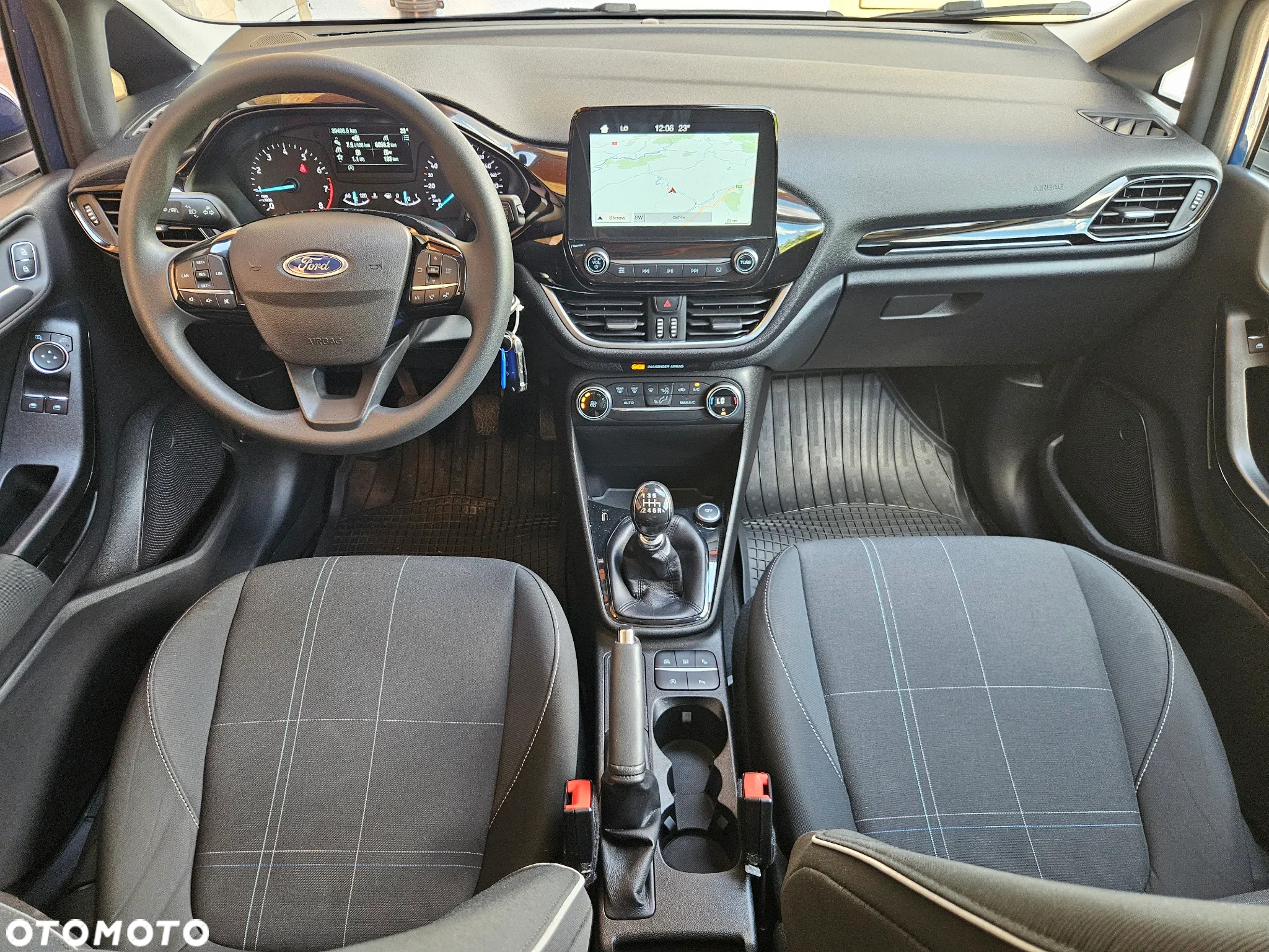 Ford Fiesta - 37