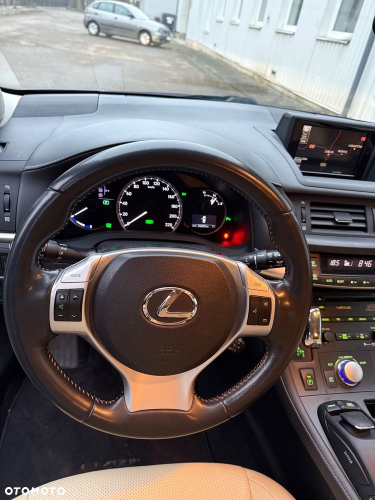 Lexus CT Luxury Line - 17