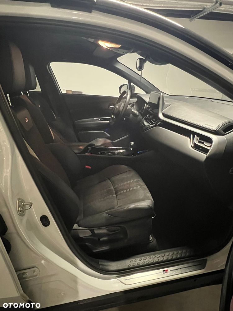 Toyota C-HR 2.0 Hybrid Dynamic Force GR Sport - 8