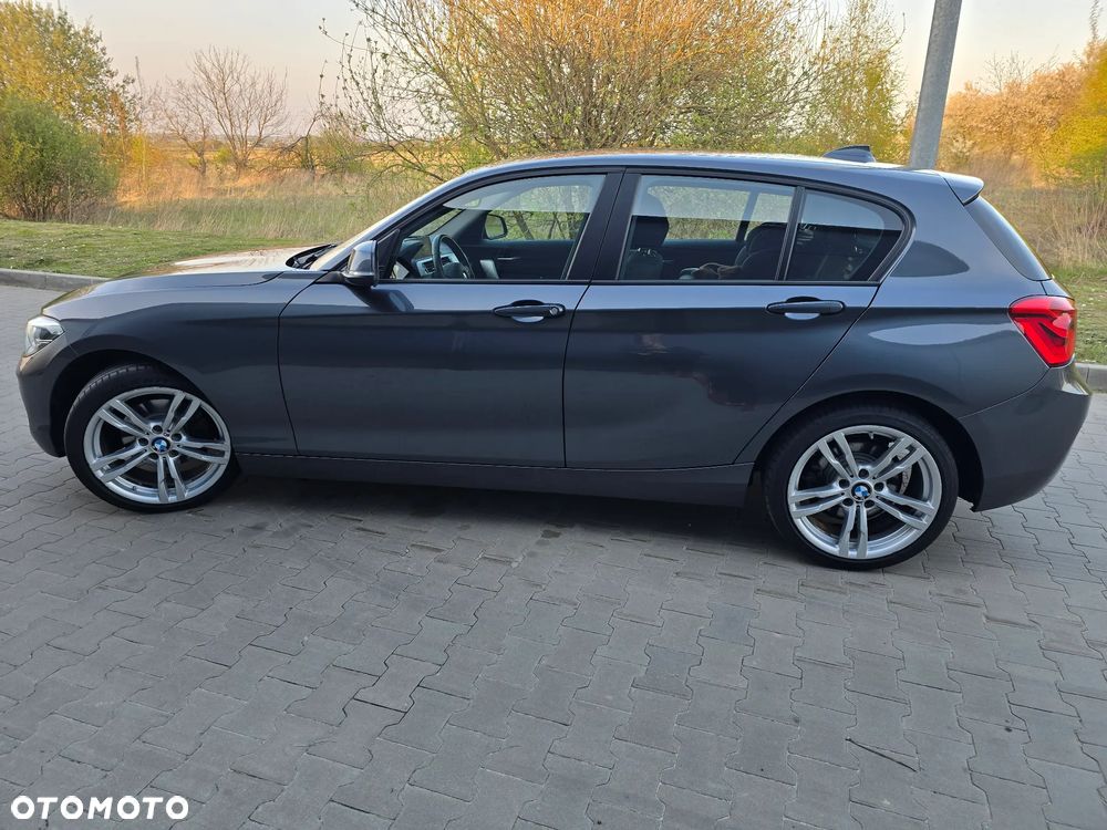BMW Seria 1 120d xDrive Sport-Aut - 9