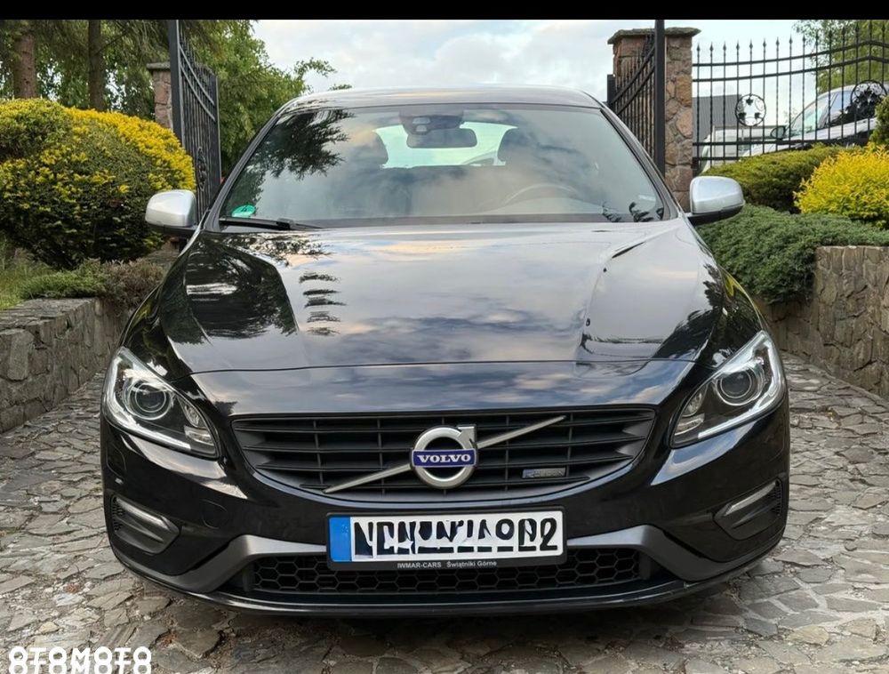 Volvo V60 D2 R-Design - 5