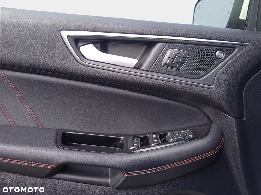 Ford Edge 2.0 EcoBlue Twin-Turbo 4WD ST-Line - 30